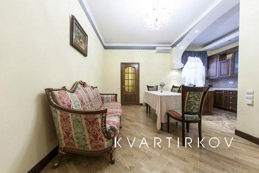 Rent Elite apartment, Kyiv - apartment by the day