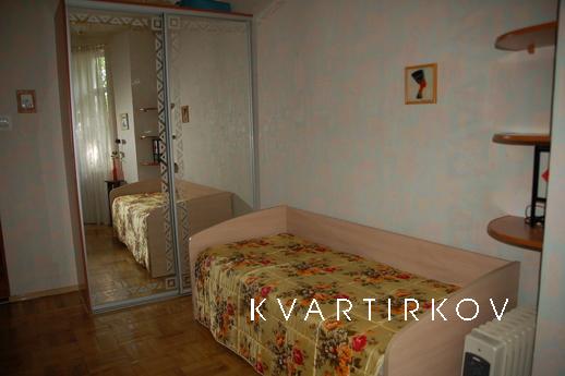 3 ком. Буденновский 98 Центр, Ростов-на-Дону - квартира посуточно