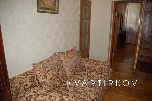 3 ком. Буденновский 98 Центр, Ростов-на-Дону - квартира посуточно