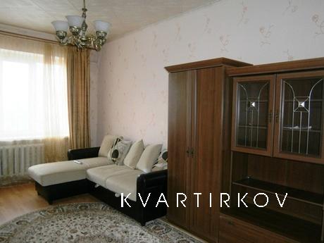 2 комнатная 13 линия, Ростов-на-Дону - квартира посуточно