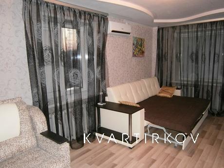 1-room. on the Russian Near Railway rail, Rostov-on-Don - apartment by the day
