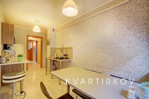 Modern 2 k.kv. in the city center, Saint Petersburg - apartment by the day