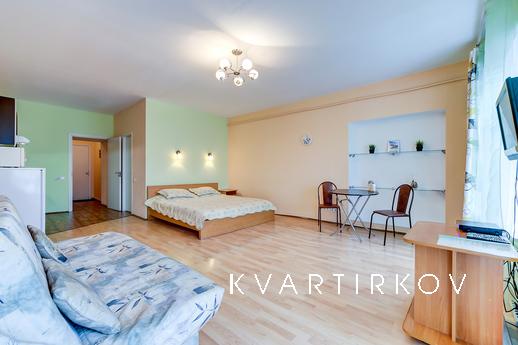 Studio apartment overlooking the Nevsky, Санкт-Петербург - квартира подобово