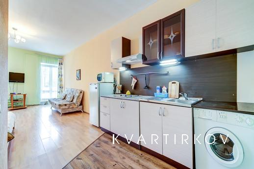 Studio apartment overlooking the Nevsky, Санкт-Петербург - квартира подобово