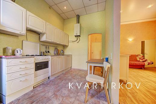 1-bedroom comfortable apartment, Saint Petersburg - apartment by the day