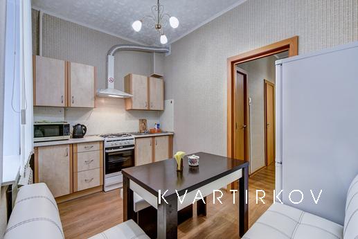 2 bedroom apartment on Marat, Санкт-Петербург - квартира подобово