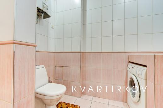 Apartment on Nevsky Prospekt 23, Санкт-Петербург - квартира подобово