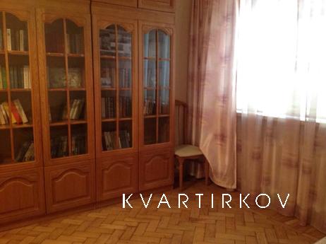 Daily Troitskaya square, 1, Saint Petersburg - apartment by the day