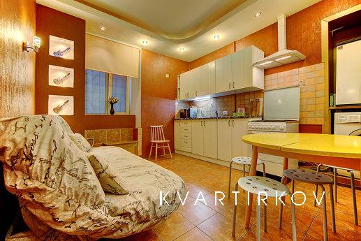 1-bedroom apartment in the center, Saint Petersburg - apartment by the day