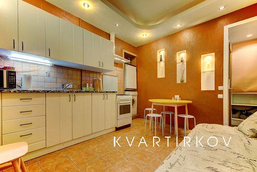 1-bedroom apartment in the center, Saint Petersburg - apartment by the day