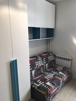 gostinka LCD Mriya, Saltovka, French, Kharkiv - apartment by the day