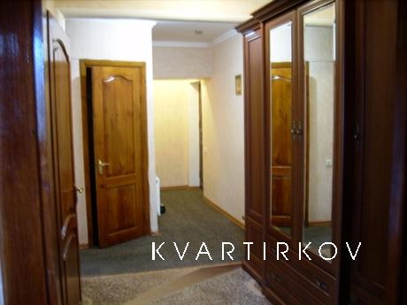 2-bedroom Suites, Alushta - apartment by the day