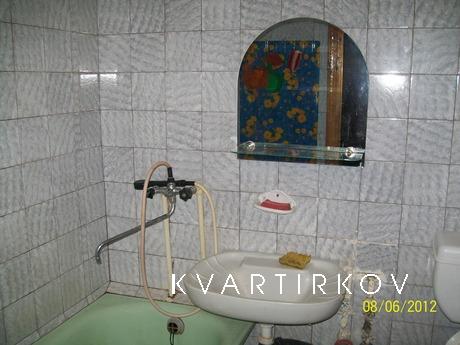 renting apartments, Khmilnyk - apartment by the day