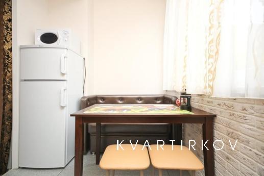 Дизайнерская студия в 2 шагах от Арбата, Москва - квартира посуточно