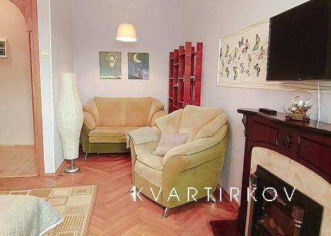 Daily rent 2-room apartment, Kyiv - apartment by the day