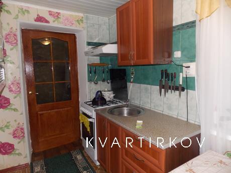 One house with amenities turnkey, Feodosia - apartment by the day