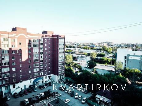 Центр, закрытый двор, для 4 человек, Тюмень - квартира посуточно
