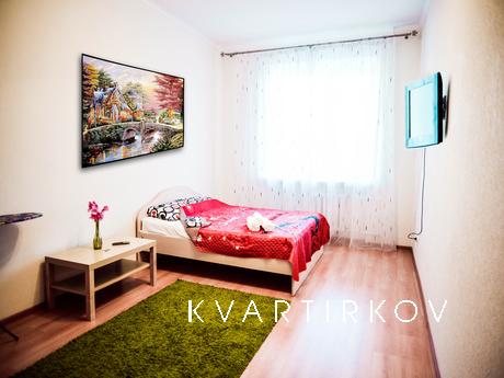 Сдам 1-к квартиру в Тюмени посуточно в самом центре Тюмени.Н