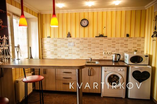 Luxury apartments STUDIO in the Center, Chernihiv - apartment by the day