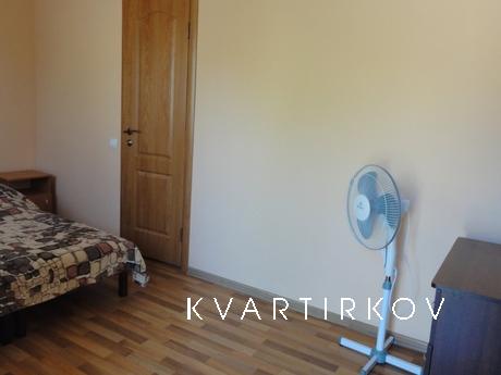 Cosy rooms in the center of Feodosia, Feodosia - apartment by the day