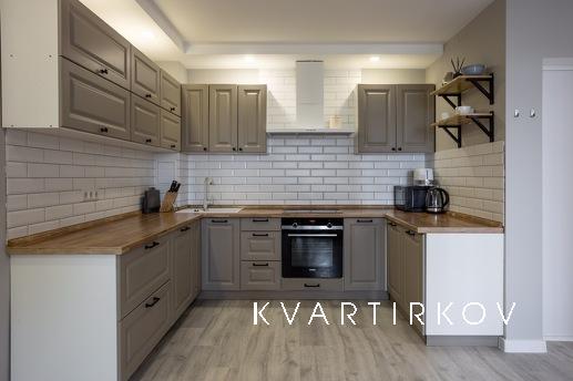Двокімнатна квартира з Оленем, Аркадія, Одеса - квартира подобово