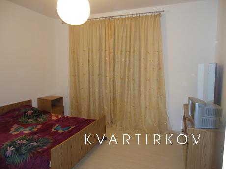 Rent two room apartment without intermediaries! quiet center