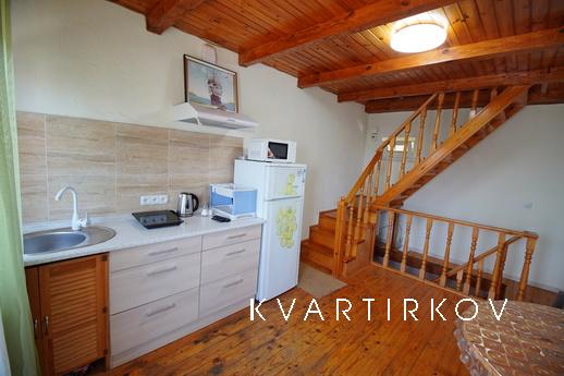 To take a booth like a booth in Odessa, Chernomorsk (Illichivsk) - apartment by the day
