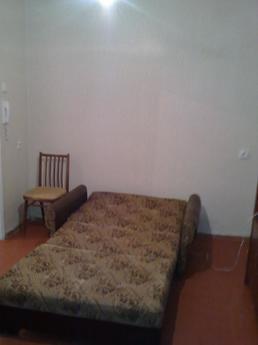 The one-room apartment after minor repairs, with all conveni
