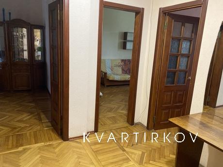 Здам 3х кімнатну квартиру центрі, Харків - квартира подобово