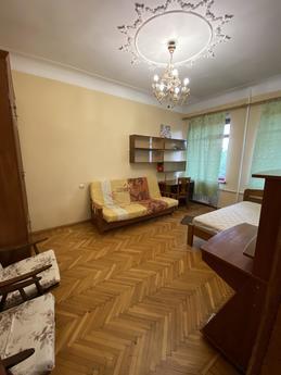 Rent a 3-room apartment in the center, Kharkiv - apartment by the day