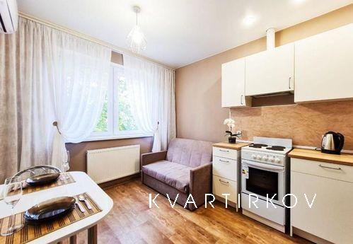 Igor, Kyiv - apartment by the day