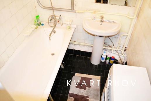 2-комнатная квартира рядом с Арбатом, Екатеринбург - квартира посуточно