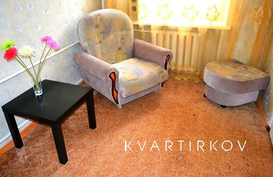 Двух комнатная квартира в центре города, Екатеринбург - квартира посуточно