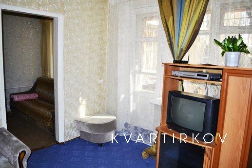 Двух комнатная квартира в центре города, Екатеринбург - квартира посуточно