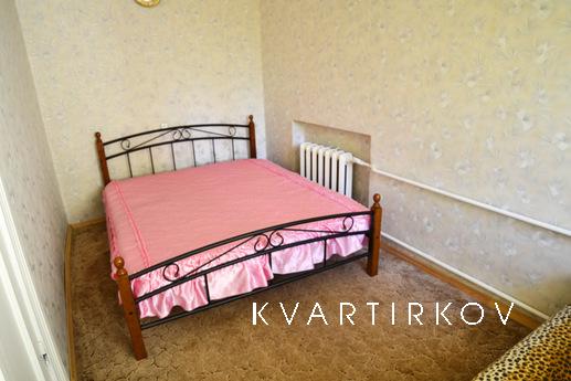 Двух комнатная квартира в центре города, Екатеринбург - квартира посуточно