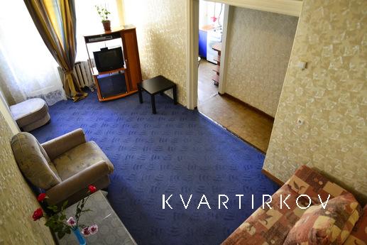 Двух комнатная квартира в центре города, Екатеринбург - квартира посуточно