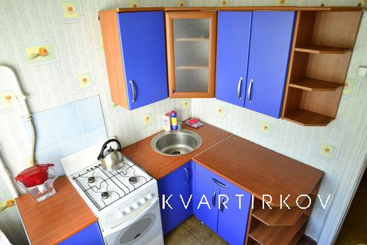 Двух комнатная квартира в центре города, Екатеринбург - квартира посуточно