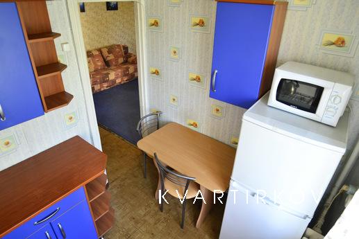 Двух комнатная квартира в центре города, Екатеринбург - квартира посуточно