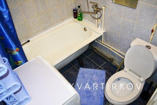 Двух комнатная квартира в центре города, Екатеринбург - квартира посуточно