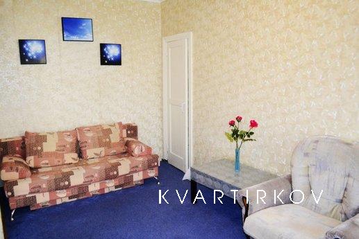 Двух комнатная квартира в центре города, Екатеринбург - квартира посуточно