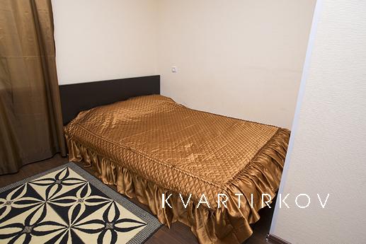 1-bedroom apartments in the center next, Yekaterinburg - apartment by the day