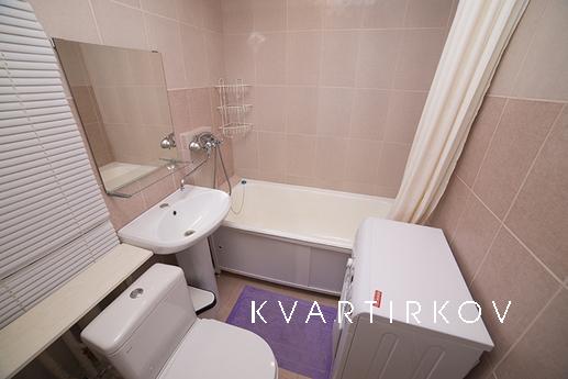 1-bedroom apartments in the center next, Yekaterinburg - apartment by the day