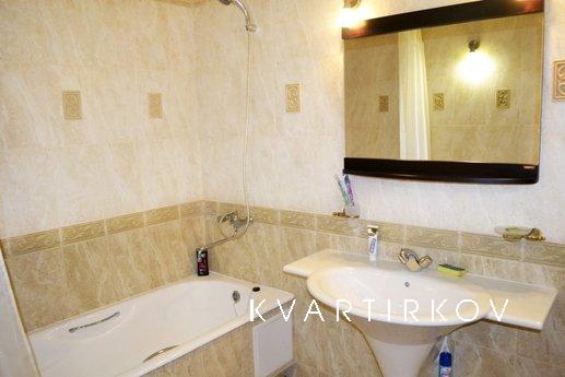 Квартира люкс командировочным в центре, Екатеринбург - квартира посуточно