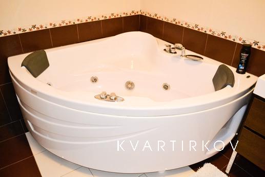 Элитная 2-комнатная квартира в центре, Екатеринбург - квартира посуточно