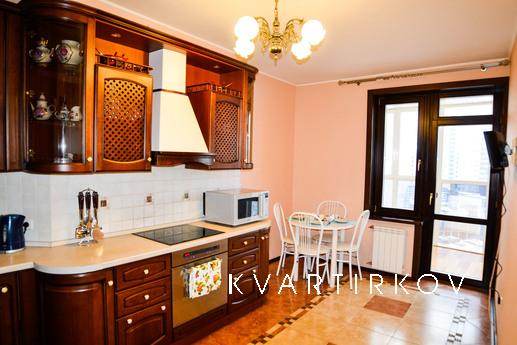 Элитная 2-комнатная квартира в центре, Екатеринбург - квартира посуточно