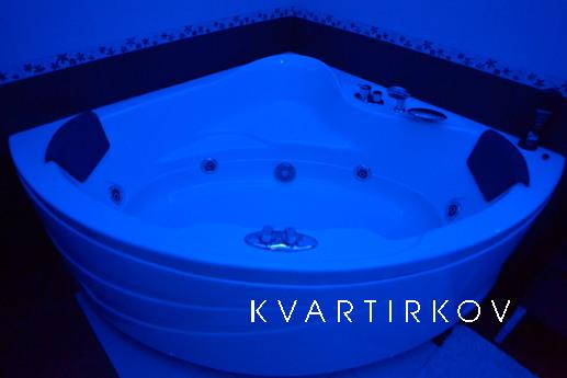 Элитная 2-комнатная квартира в центре, Екатеринбург - квартира посуточно