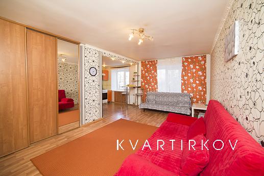 Квартира студия Бизнес класса в центре, Екатеринбург - квартира посуточно