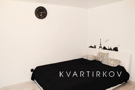 2-bedroom apartment is a standard class, Yekaterinburg - apartment by the day