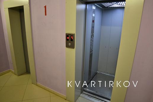 Сдам 1-к кв посуточно Аэропорт, Метро., Екатеринбург - квартира посуточно