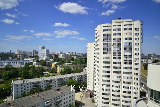 Сдам 1-к кв посуточно Аэропорт, Метро., Екатеринбург - квартира посуточно